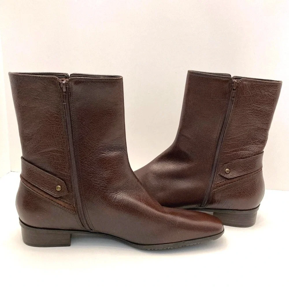 Talbots‎ Ankle Boots Brown Leather Side Zip Womens 8.5 B Brazil Buckle Strap